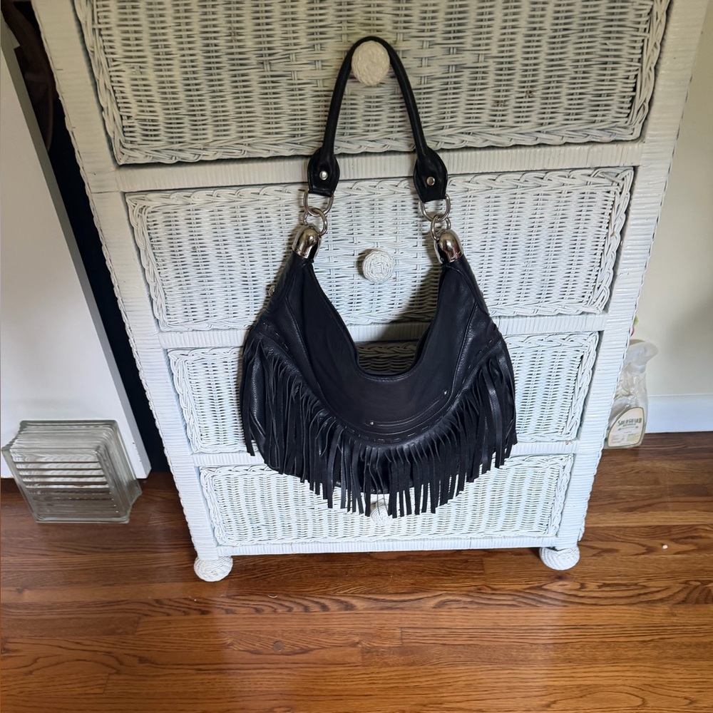 Black Fringe Leather Shoulder Bag - Picture 4 of 5